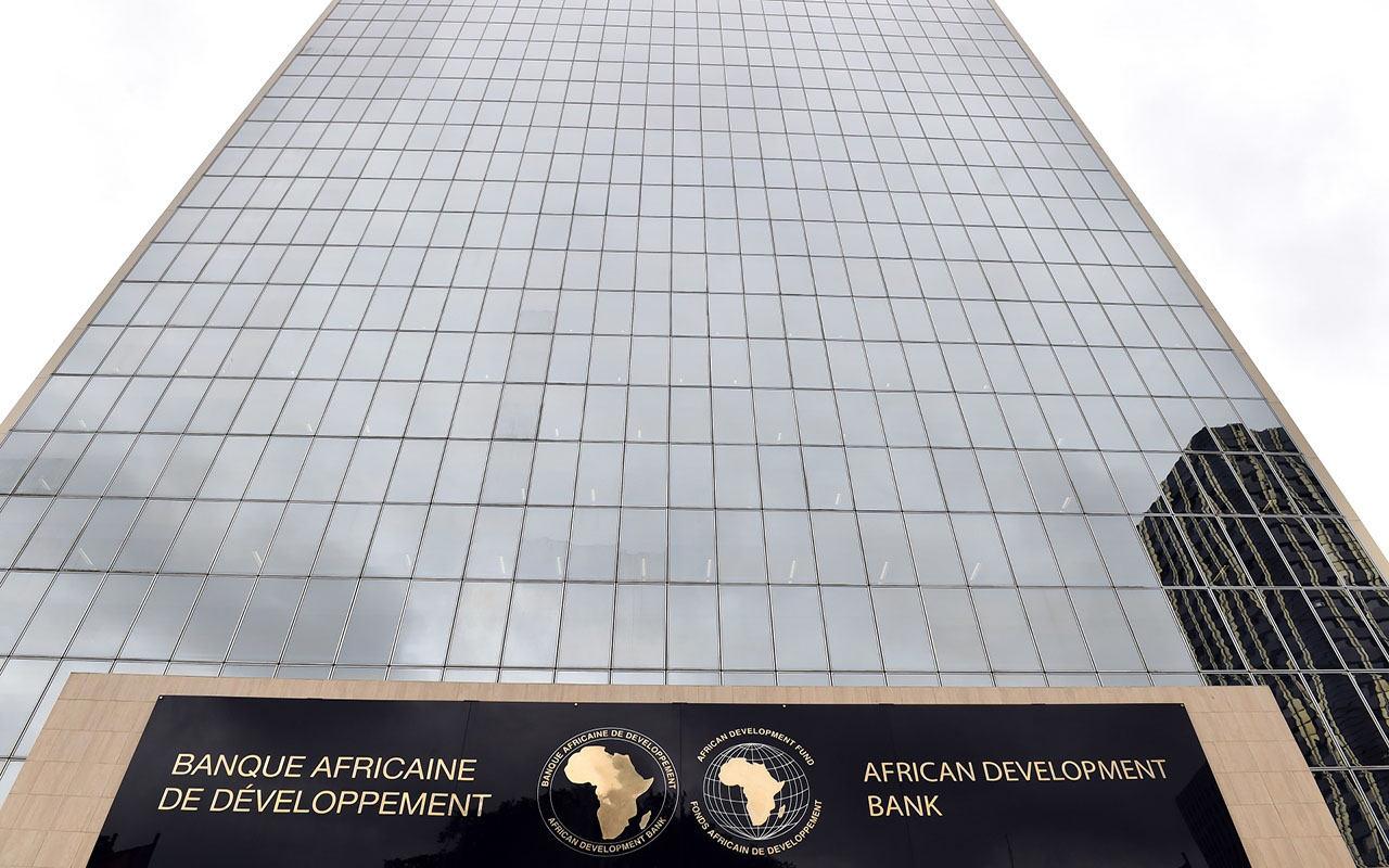République du Cameroun  Banque africaine de développement